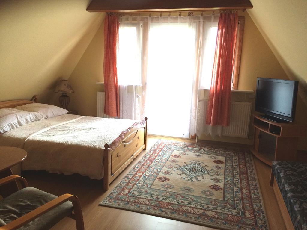 Domek Pod Klonem Agroturystyka Białowieża Chambre photo